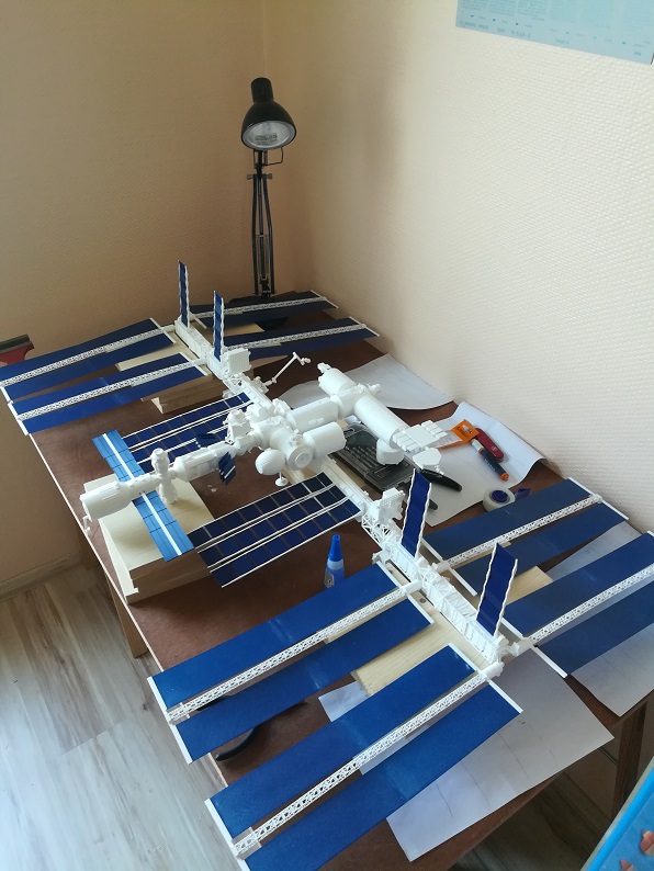 ISS maquete complete